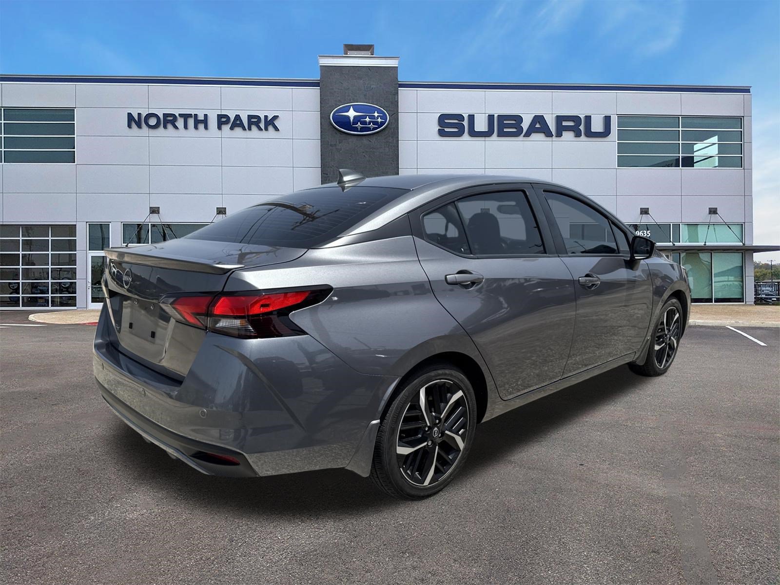 Used 2023 Nissan Versa SR w/ Trunk Package FWD image 3