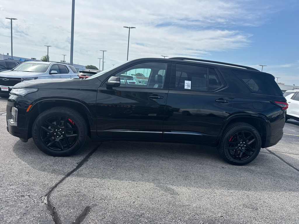 Certified 2022 Chevrolet Traverse Premier w/ Redline Edition AWD/4WD image 6