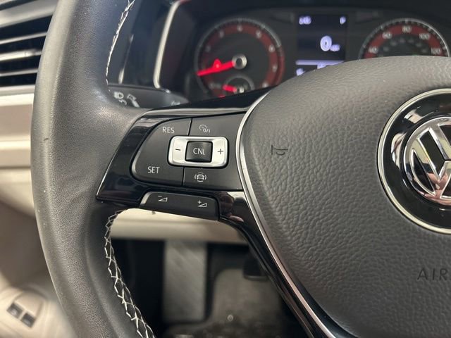 Used 2021 Volkswagen Jetta SE FWD image 25