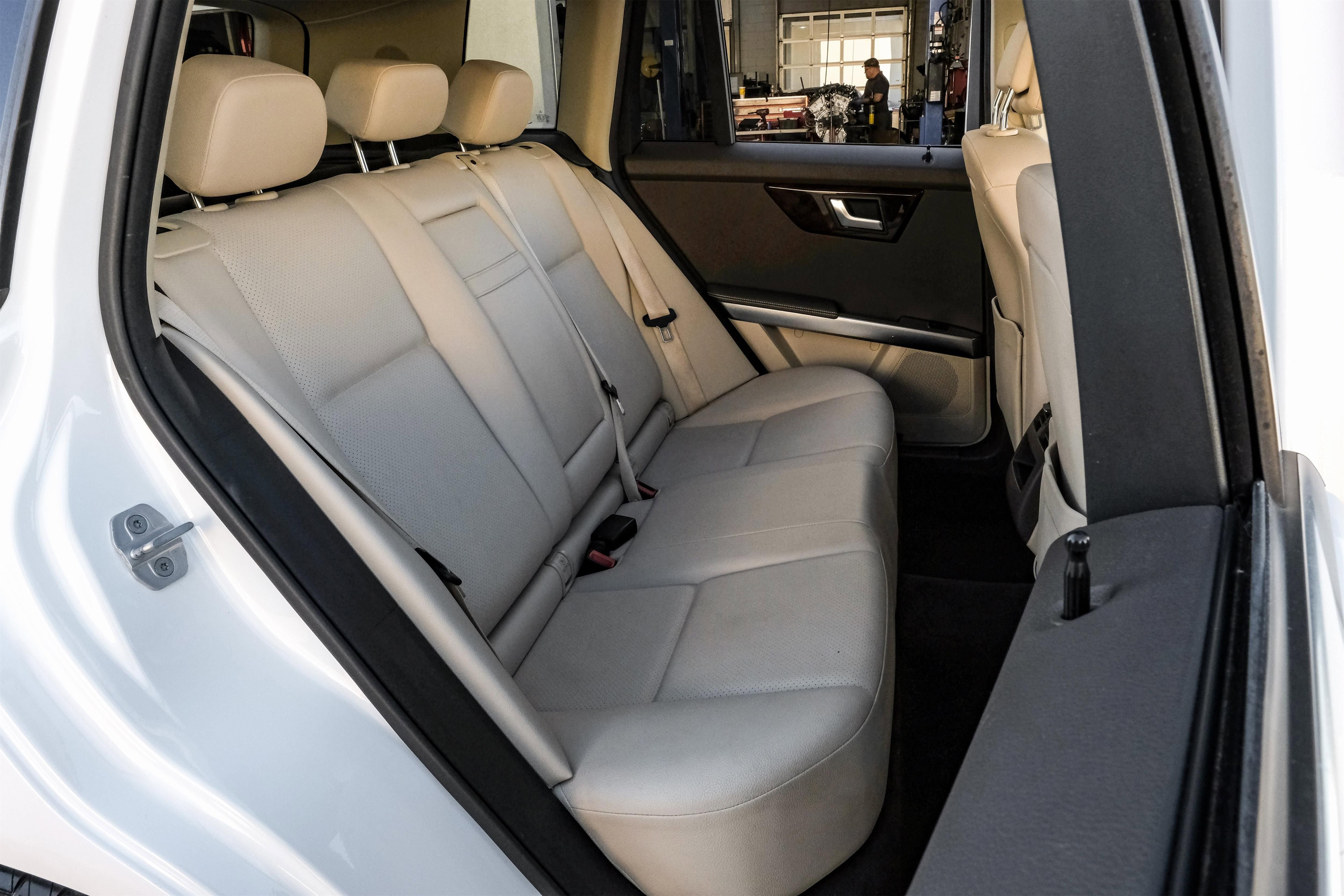 Used 2013 Mercedes-Benz GLK 350 2WD image 35