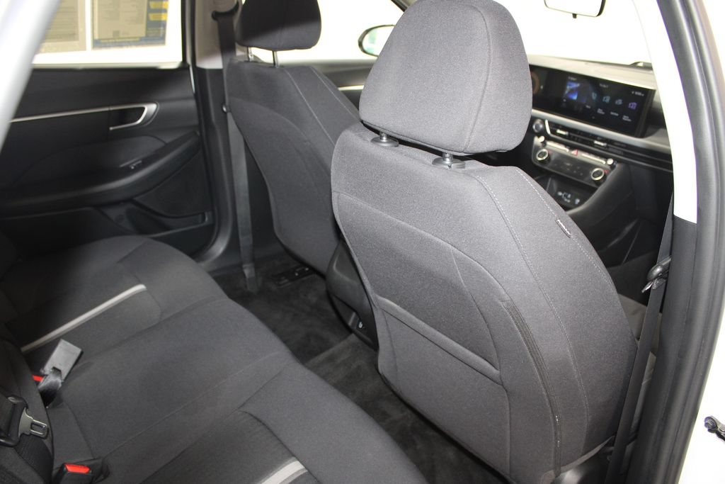 Used 2025 Hyundai Sonata SEL FWD image 27