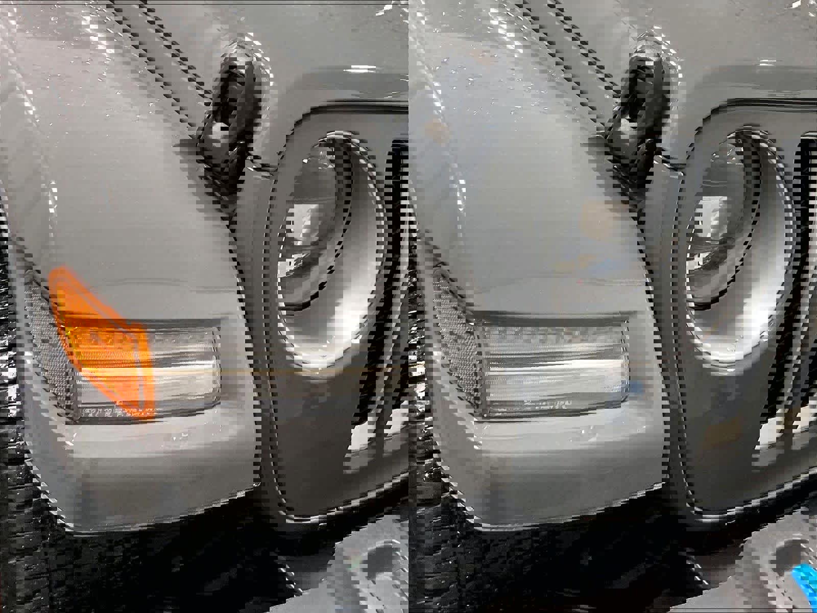 Used 2023 Jeep Wrangler Sahara w/ Cold Weather Group AWD/4WD image 32