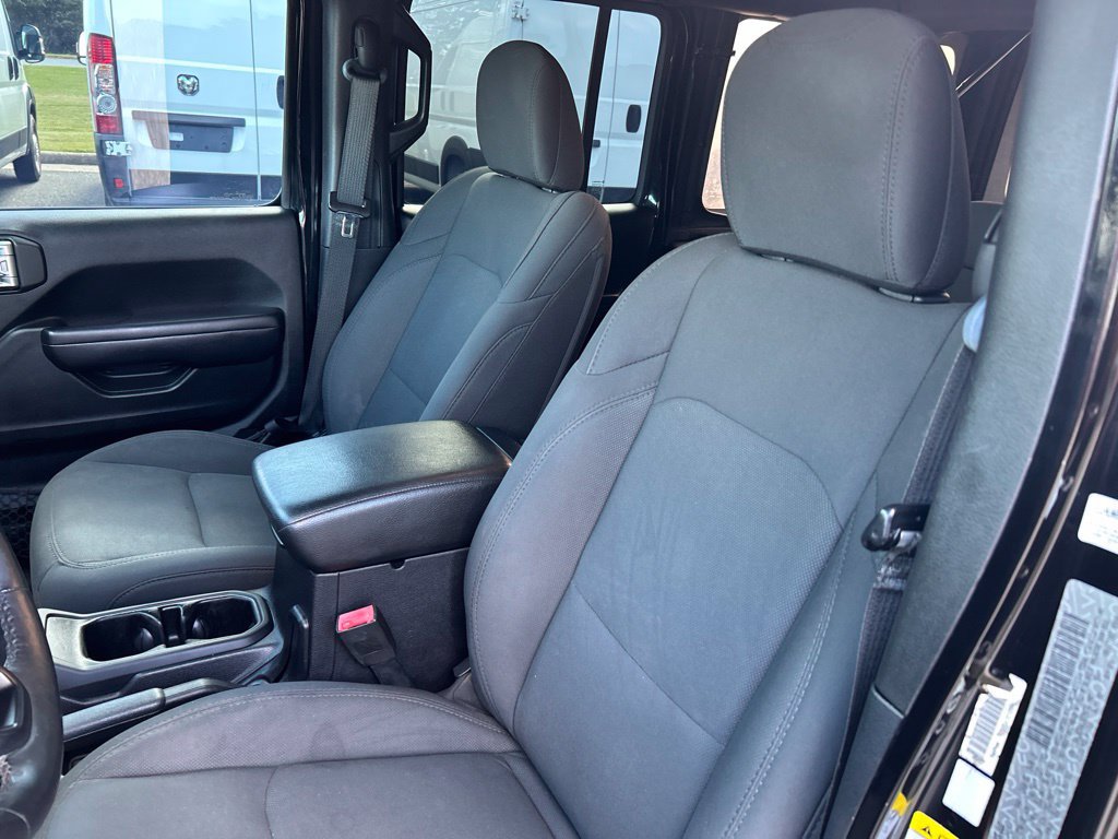 Used 2019 Jeep Wrangler Unlimited Sport S AWD/4WD image 15