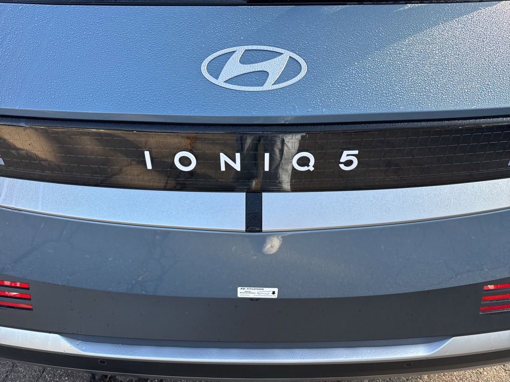 New 2025 Hyundai Ioniq 5 SEL AWD/4WD image 10