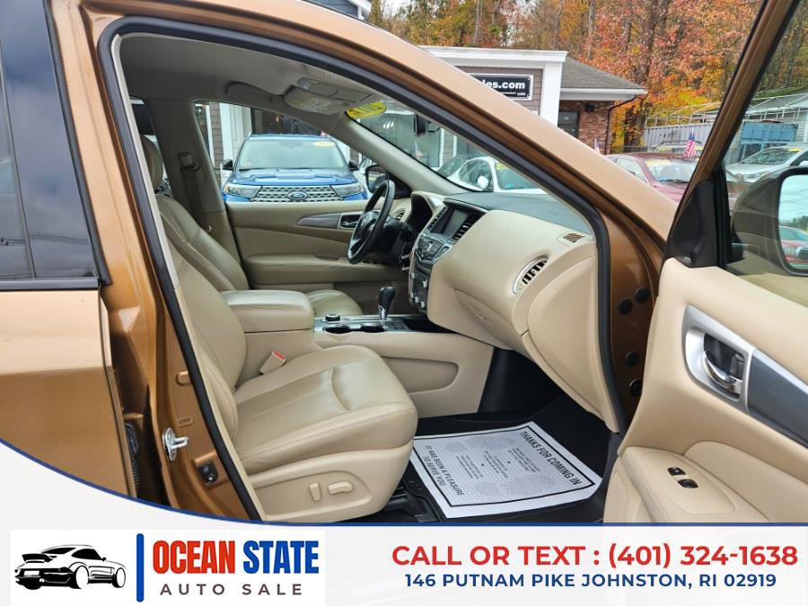 Used 2017 Nissan Pathfinder SL image 13
