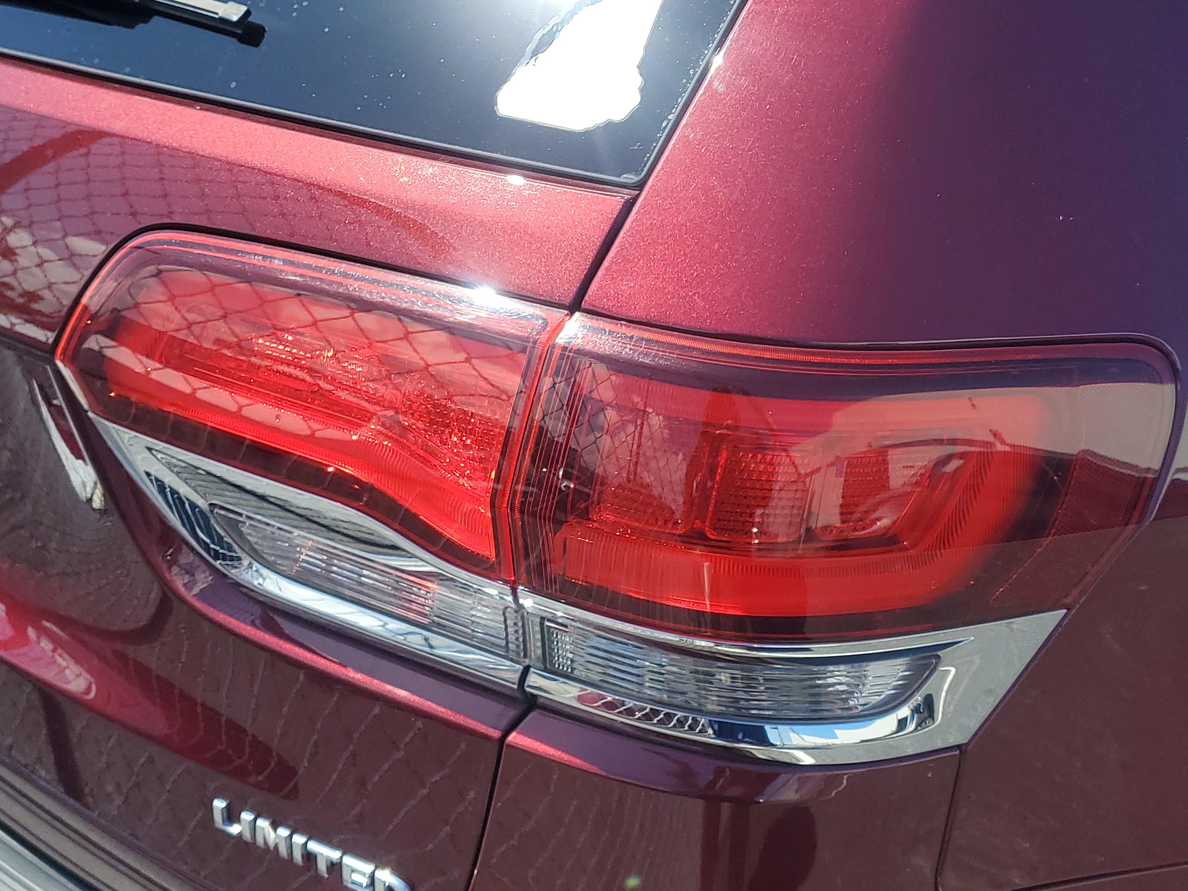 Used 2020 Jeep Grand Cherokee Limited w/ Trailer Tow Group IV AWD/4WD image 8