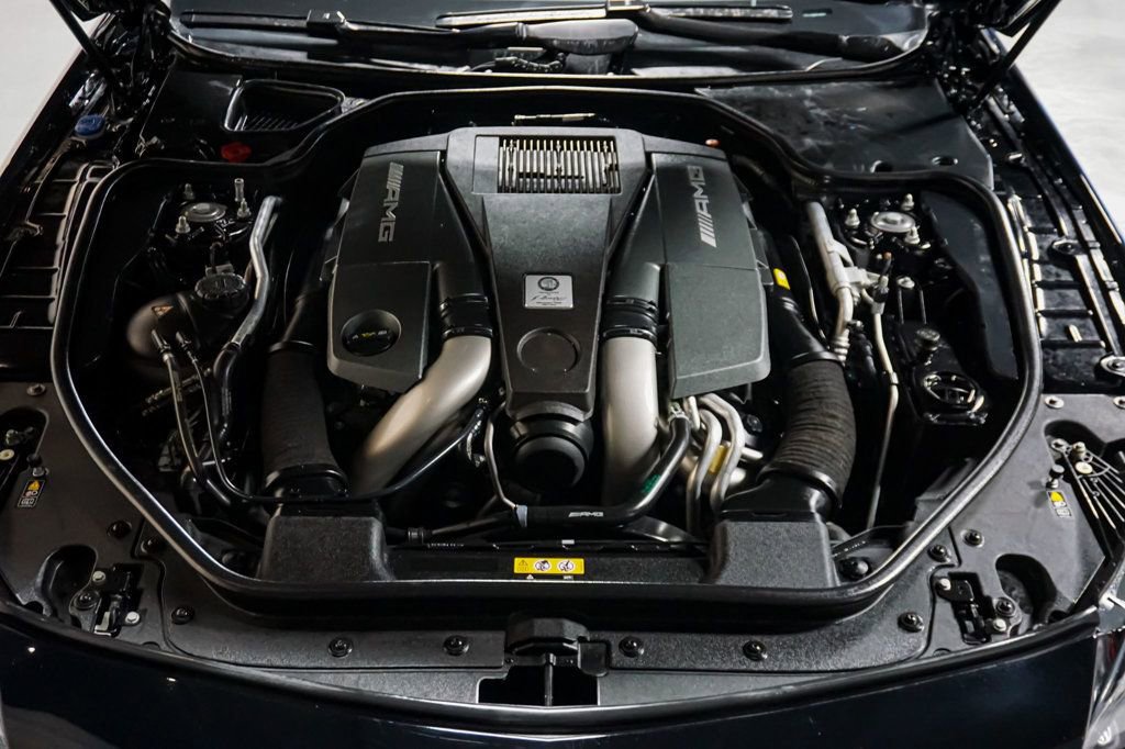 Used 2014 Mercedes-Benz SL 63 AMG image 17