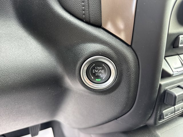 Used 2022 Chevrolet Silverado 2500 High Country image 32