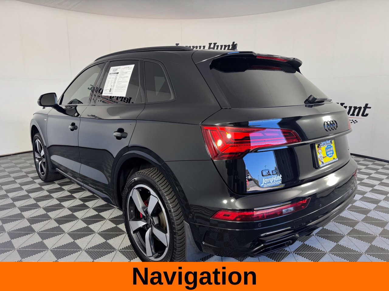 Used 2024 Audi Q5 2.0T Prestige w/ Prestige Package AWD/4WD image 10