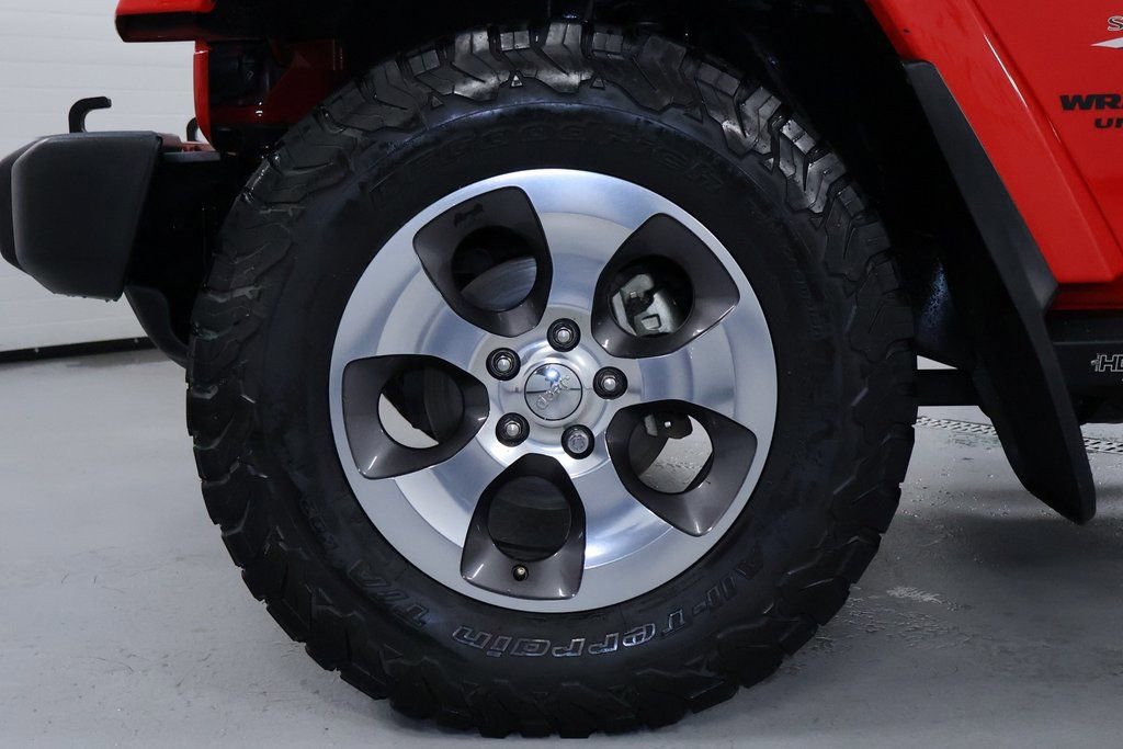 Used 2017 Jeep Wrangler Unlimited Sahara image 27