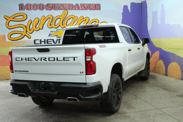 Used 2021 Chevrolet Silverado 1500 LT Trail Boss w/ Bed Protection Package AWD/4WD image 8