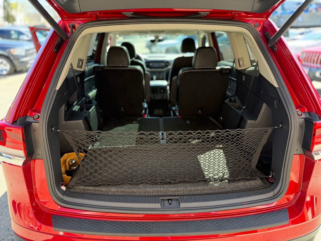 Used 2021 Volkswagen Atlas SEL Premium image 32