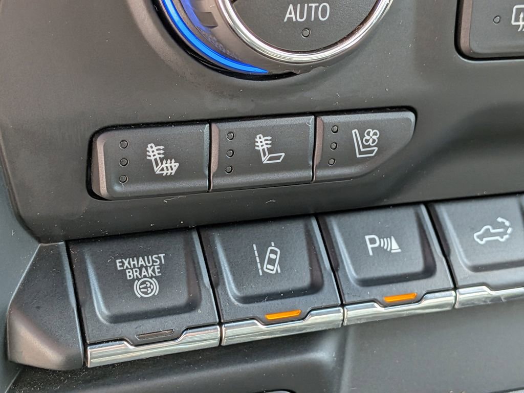 Used 2020 Chevrolet Silverado 2500 High Country image 23