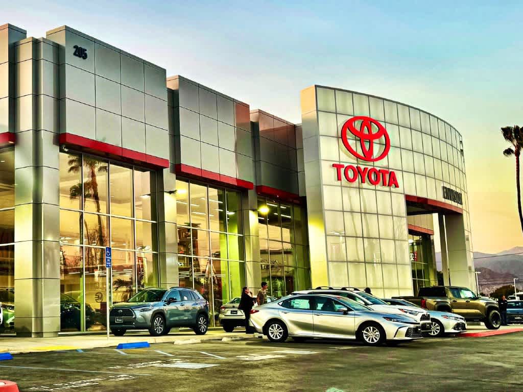 New 2027 Toyota Corolla SE FWD image 32