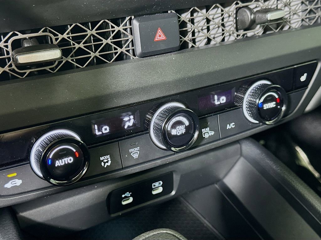 Used 2025 Honda Accord SE image 25