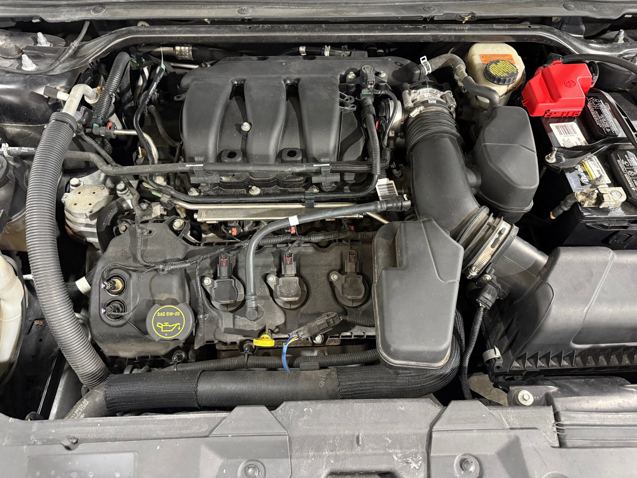 Used 2015 Ford Taurus Limited image 41