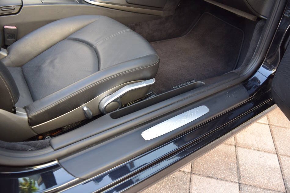 Used 2005 Porsche Boxster RWD image 59