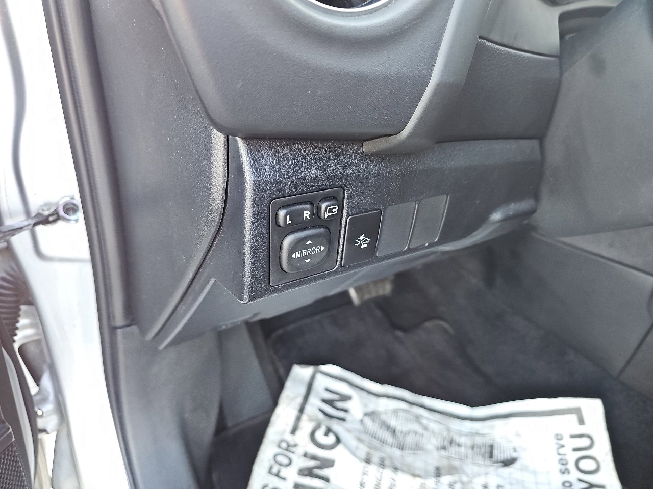 Used 2017 Toyota Corolla iM image 12