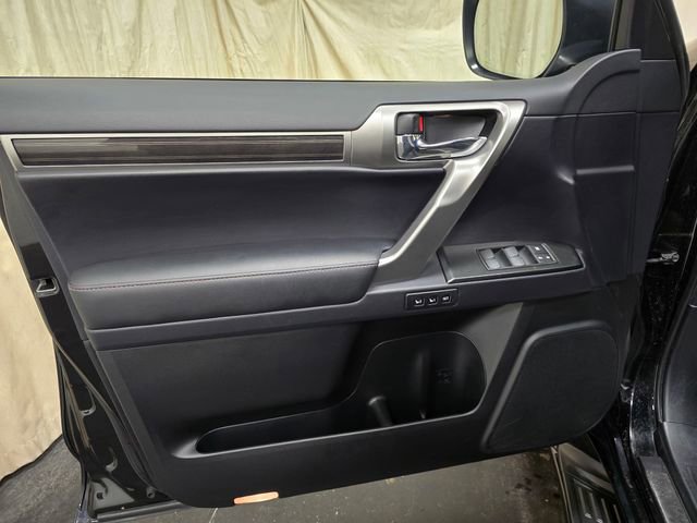 Used 2023 Lexus GX 460 Premium image 12