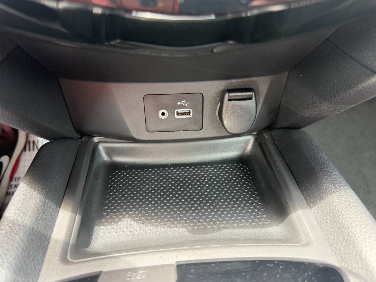 Used 2018 Nissan Rogue SV w/ Sun & Sound Touring Package AWD/4WD image 25