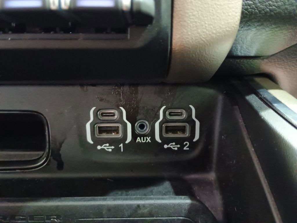 Used 2022 RAM 1500 Laramie AWD/4WD image 21