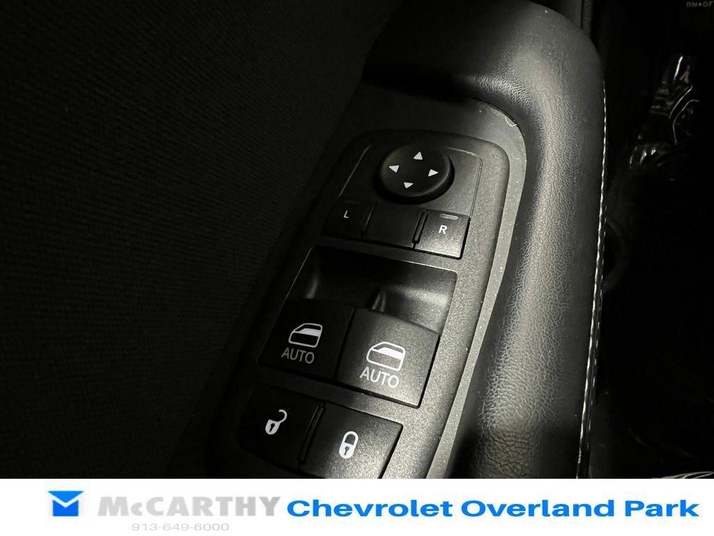 Used 2022 Dodge Challenger R/T image 16