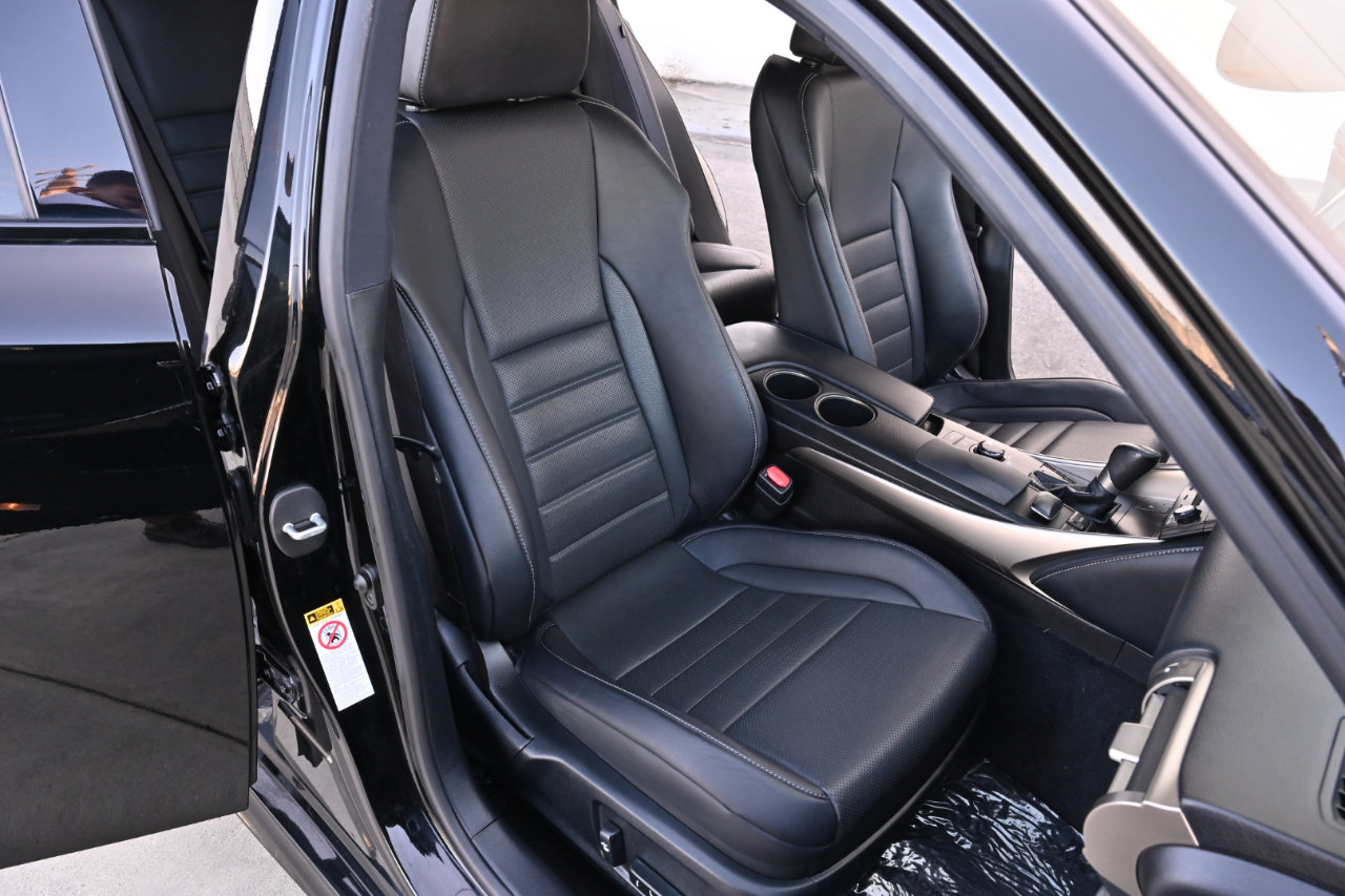 Used 2014 Lexus IS 350 w/ F Sport Package RWD image 19