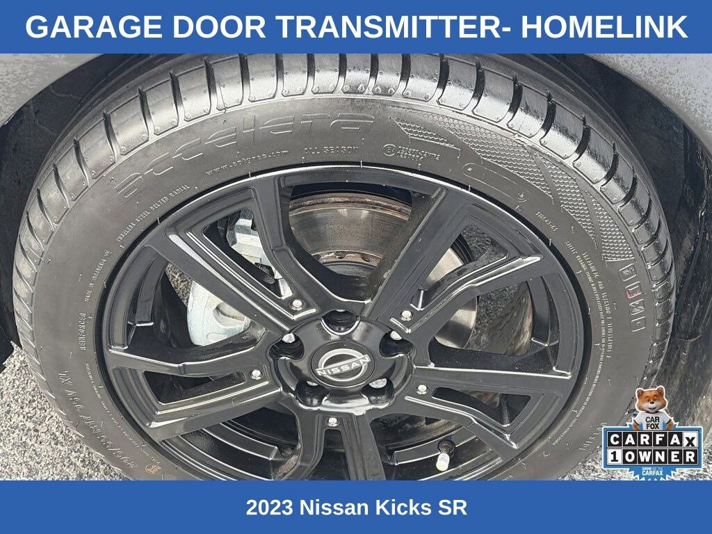 Used 2023 Nissan Kicks SR w/ Interior Electronics Package FWD image 9