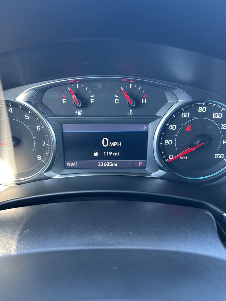 Used 2023 Chevrolet Equinox Premier image 34