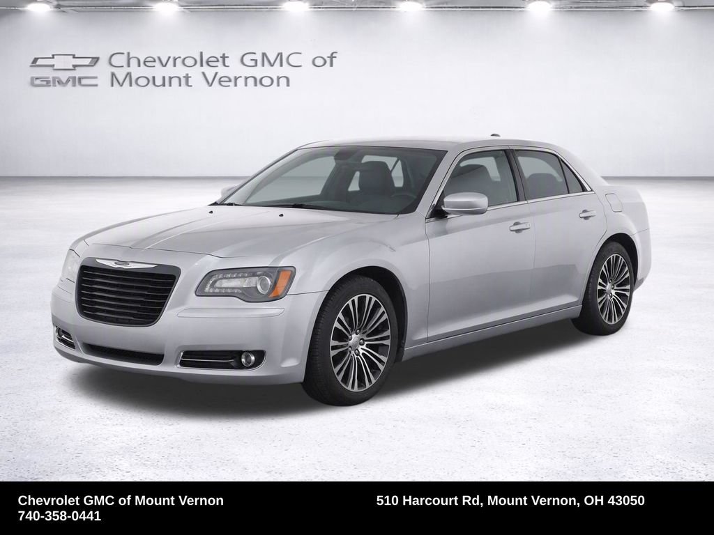 Used 2014 Chrysler 300 S AWD/4WD image 34
