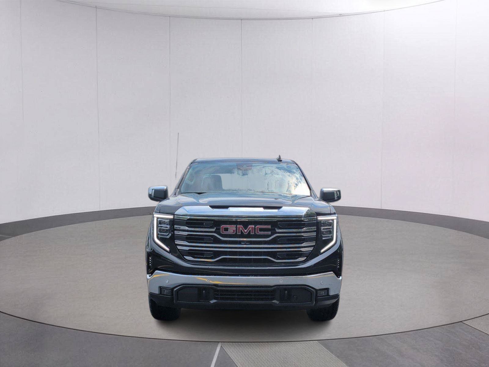 New 2026 GMC Sierra 1500 SLT w/ SLT Premium Plus Package AWD/4WD image 9