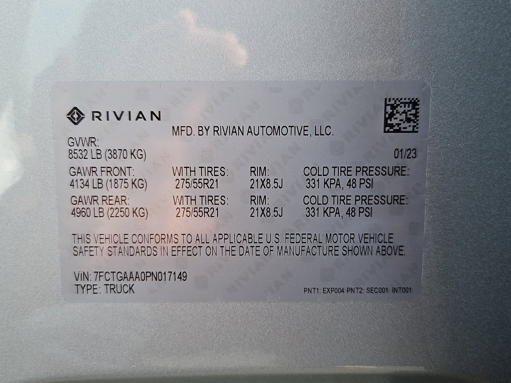 Used 2023 Rivian R1T Adventure image 25