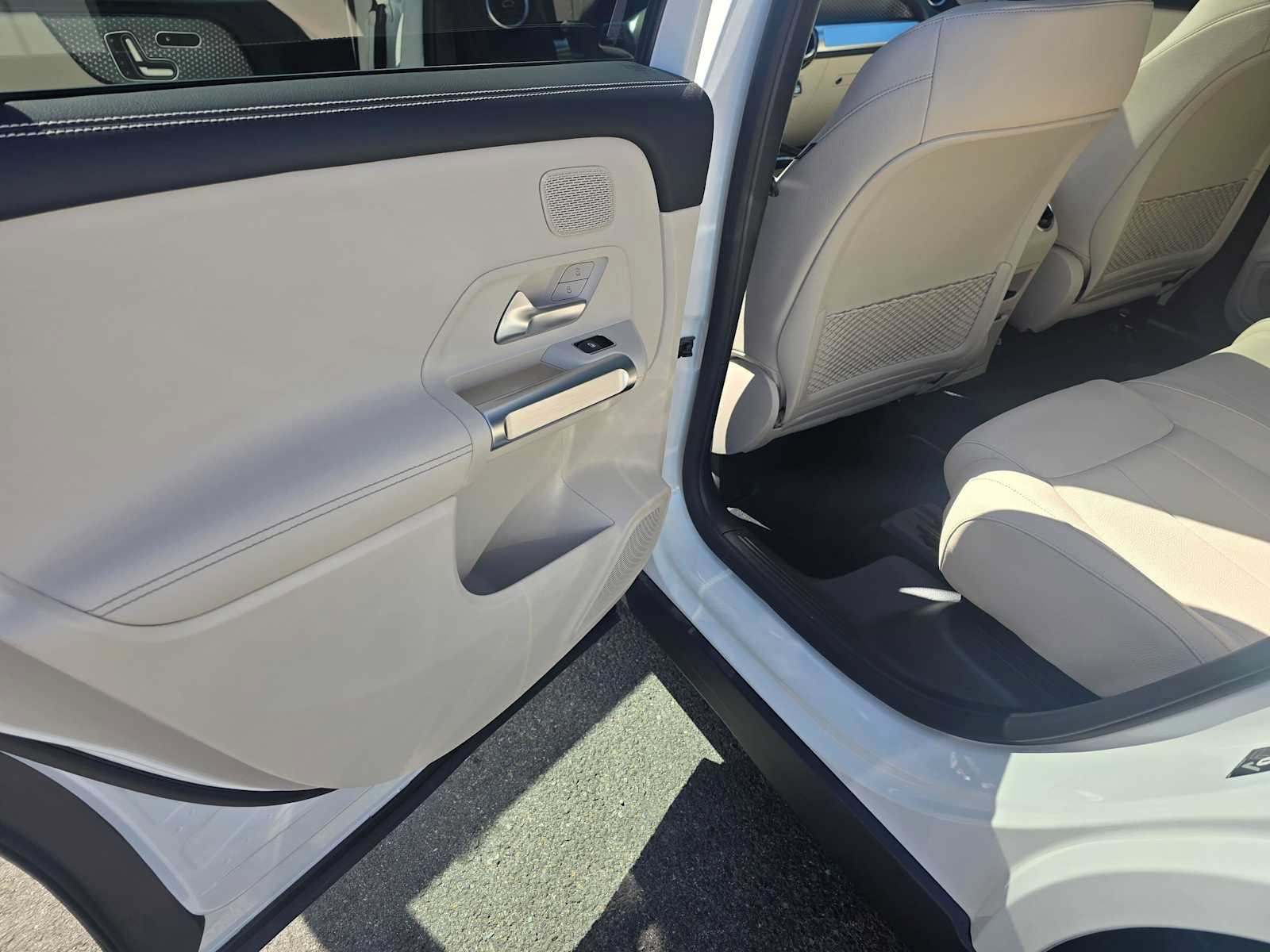 Certified 2026 Mercedes-Benz GLB 250 image 16