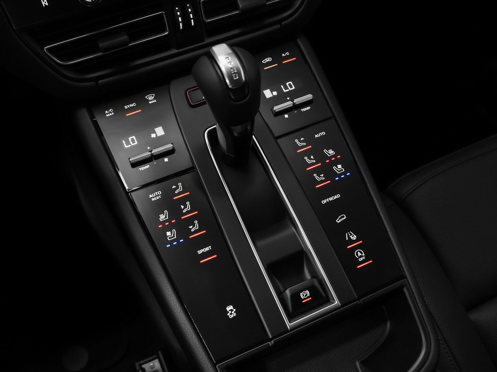 New 2026 Porsche Macan AWD/4WD image 30