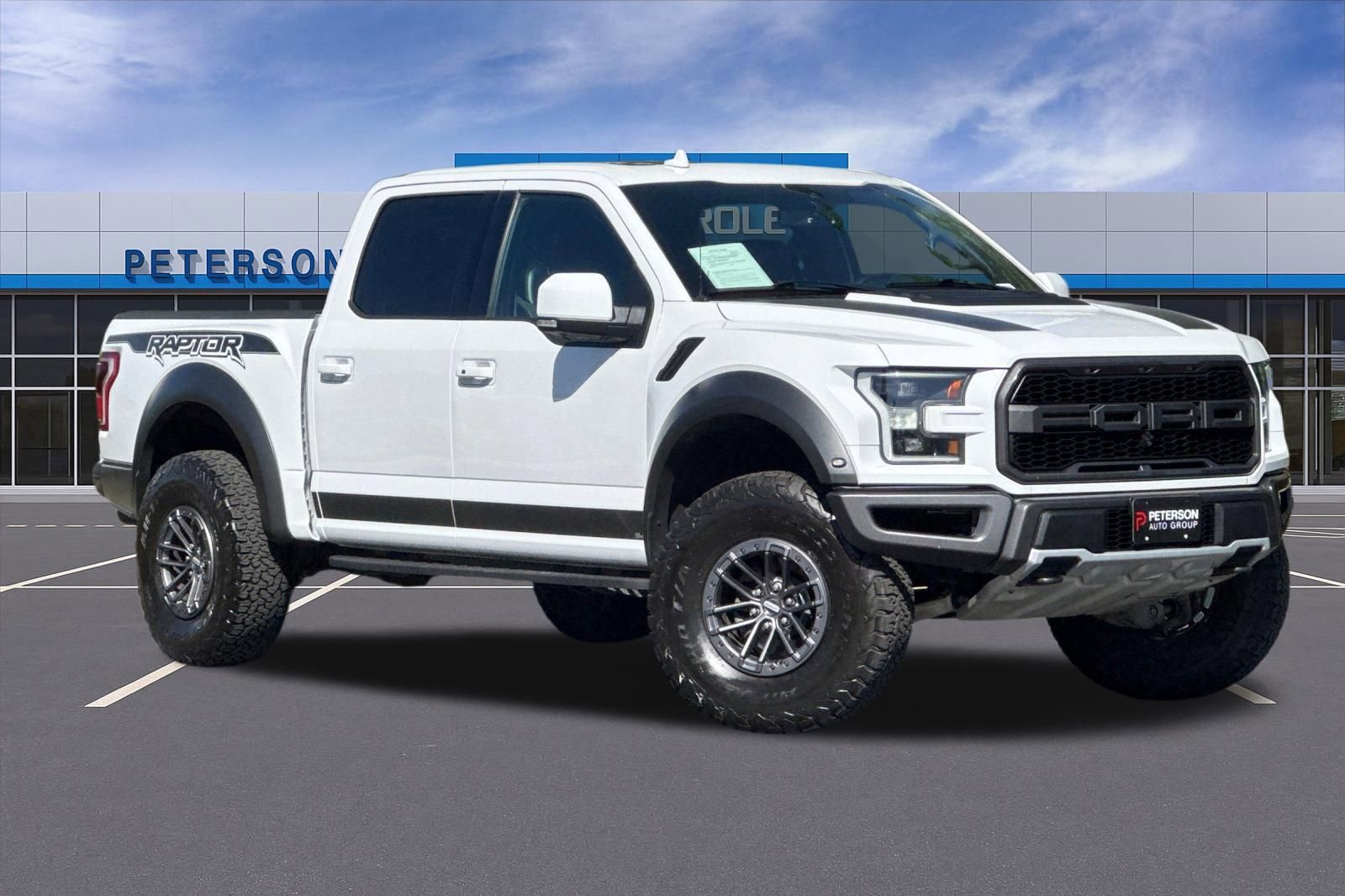 Used 2019 Ford F150 Raptor w/ Equipment Group 802A Luxury AWD/4WD image 2