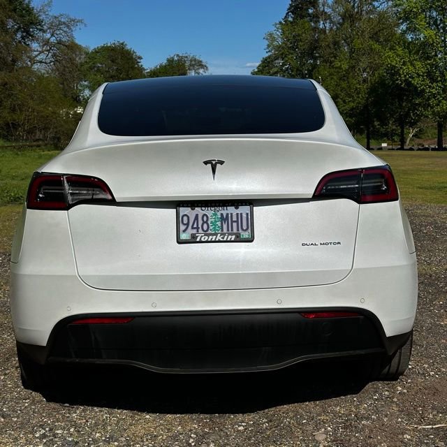 Used 2020 Tesla Model Y Long Range AWD/4WD image 9