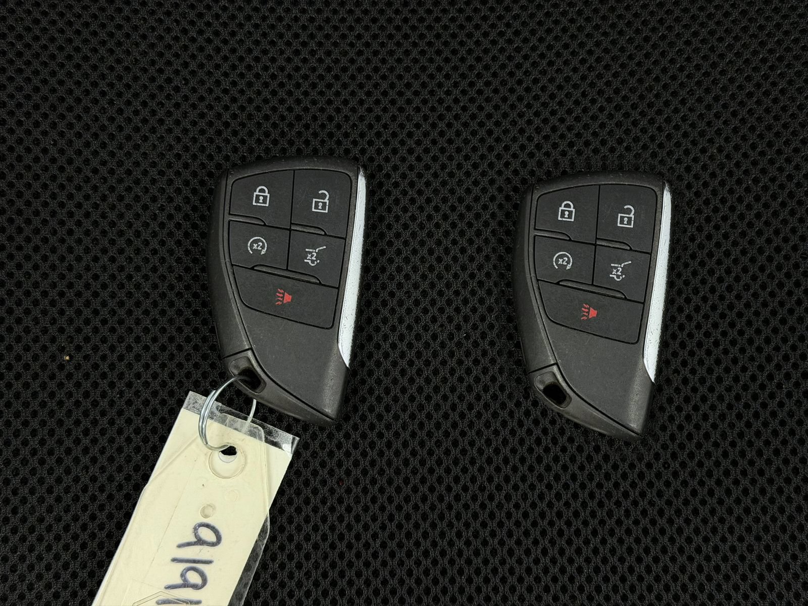 Used 2026 Chevrolet Traverse RS w/ LPO, Floor Liner Package FWD image 9