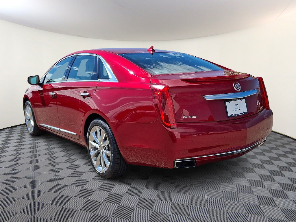 Used 2013 Cadillac XTS Luxury w/ Driver Awareness Package FWD image 6