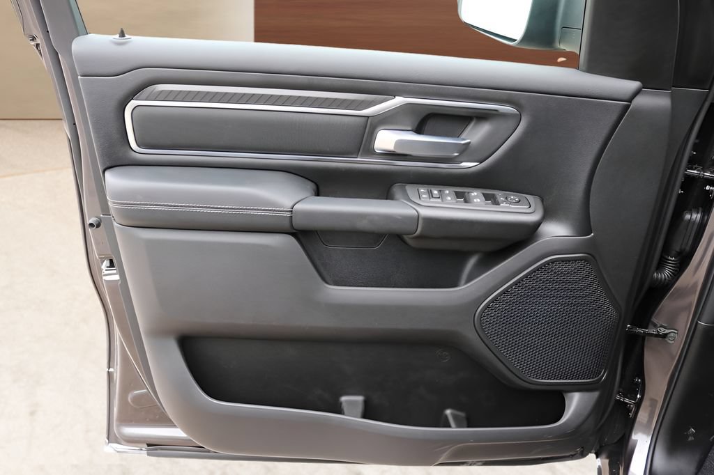 New 2026 RAM 1500 Lone Star w/ Night Edition AWD/4WD image 10
