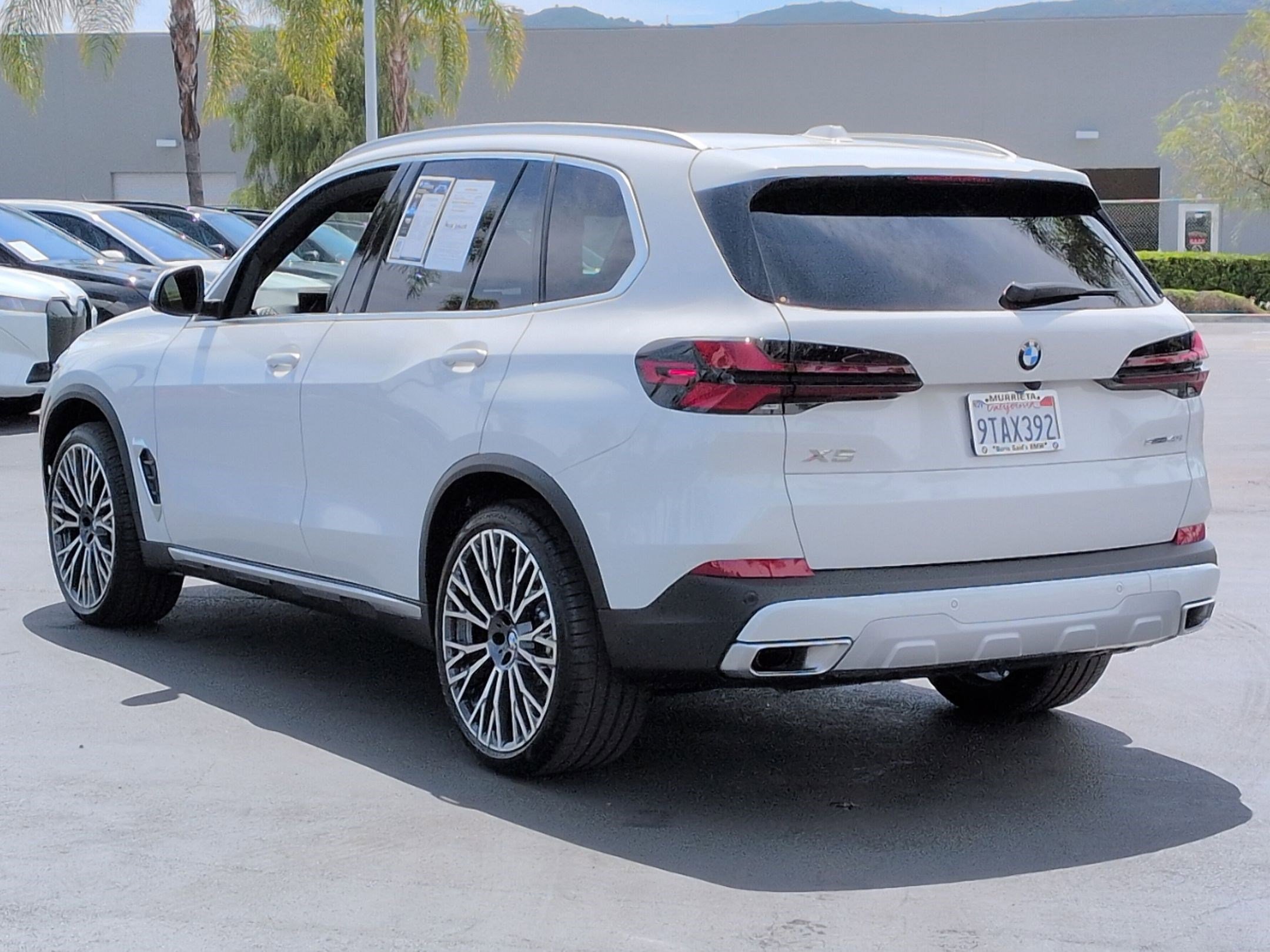 Used 2026 BMW X5 sDrive40i w/ Climate Comfort Package RWD image 8