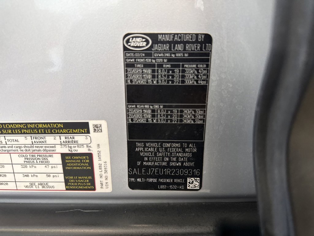 Used 2024 Land Rover Defender 110 S AWD/4WD image 19