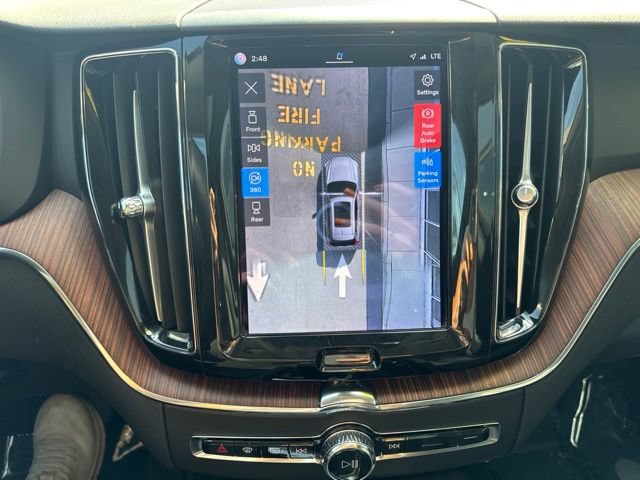 Used 2023 Volvo XC60 B5 Plus w/ Climate Package AWD/4WD image 27