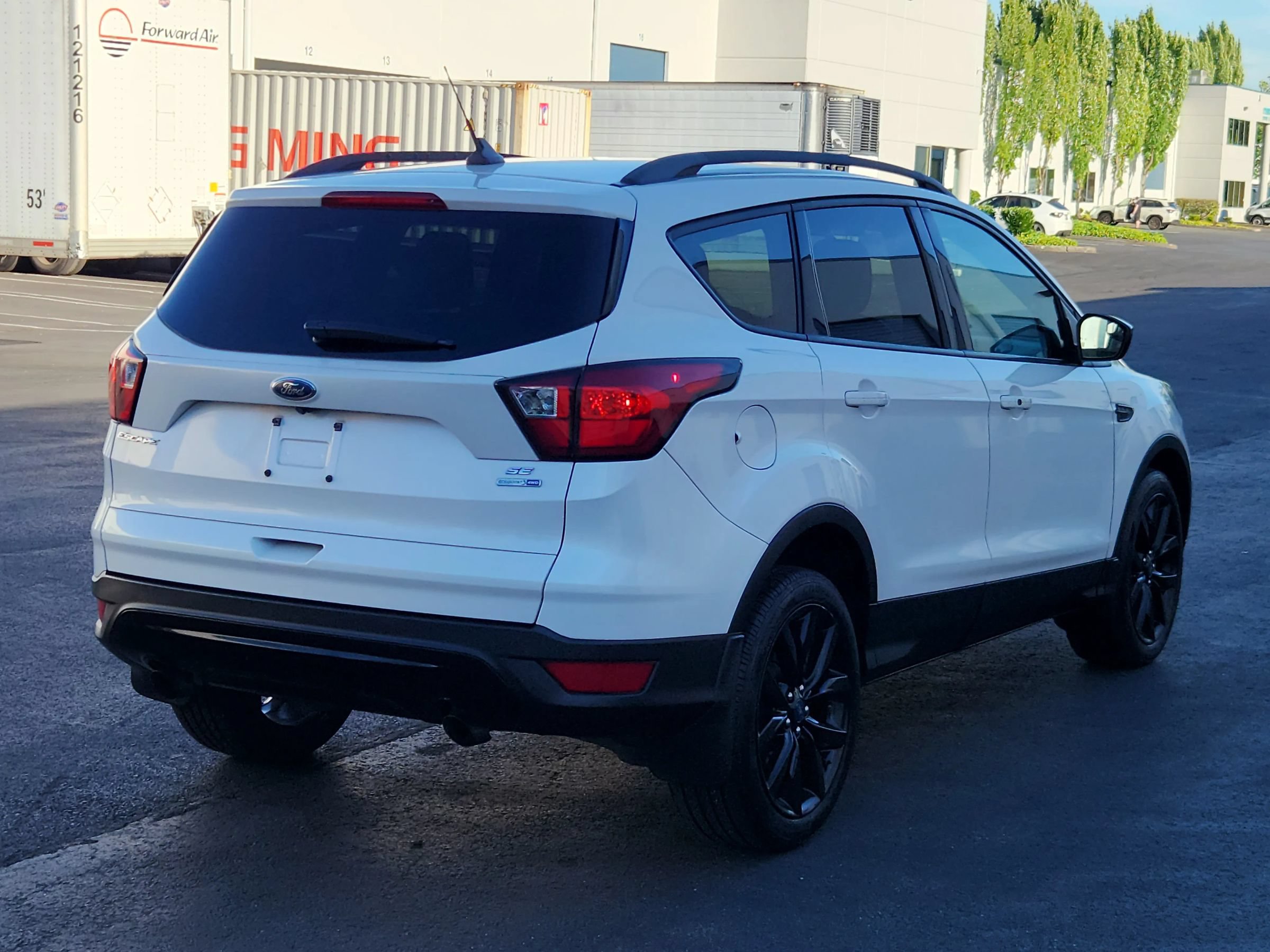 Used 2019 Ford Escape SE AWD/4WD image 4