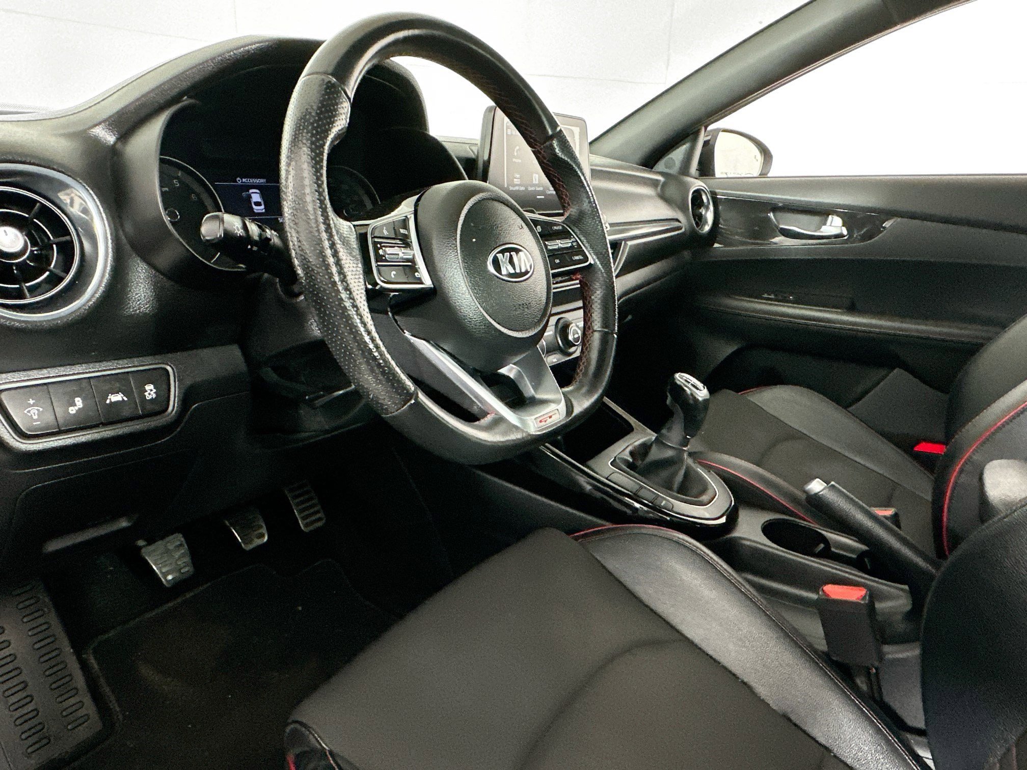 Used 2020 Kia Forte GT FWD image 7
