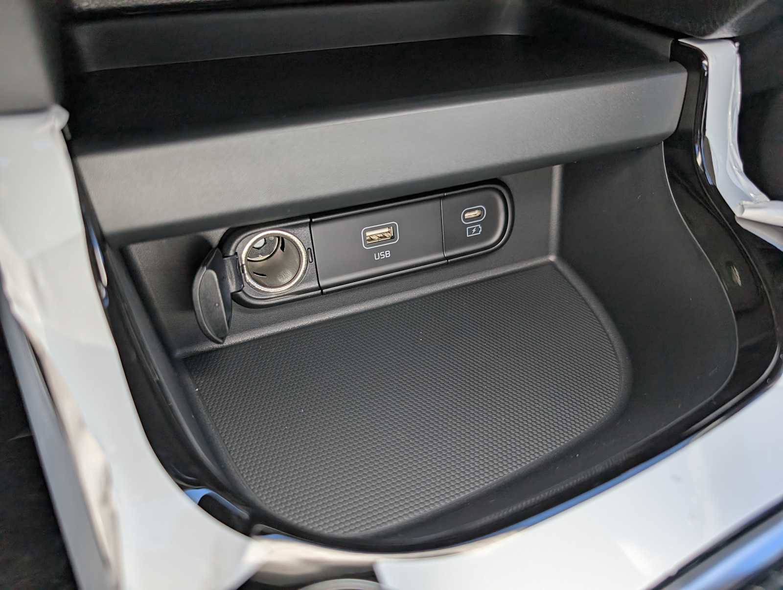 New 2026 Kia Seltos S image 25