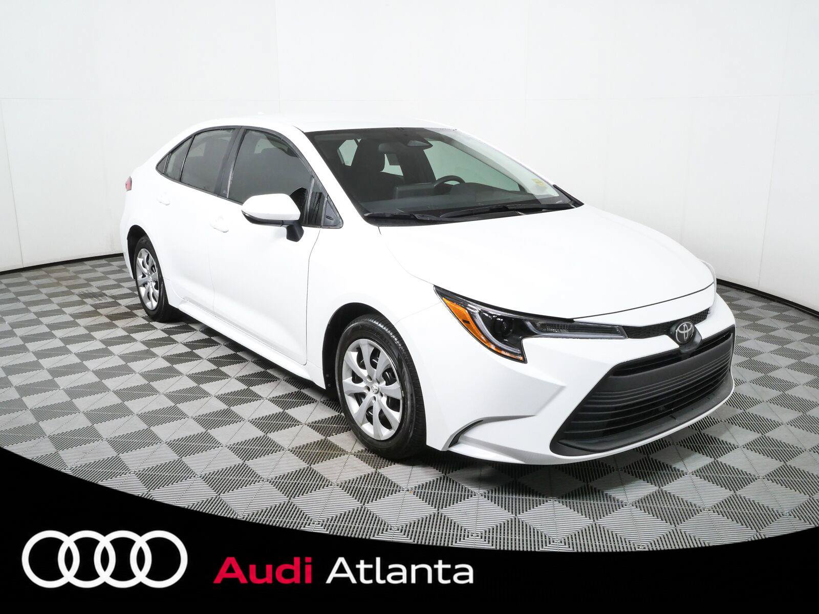 Used 2025 Toyota Corolla LE