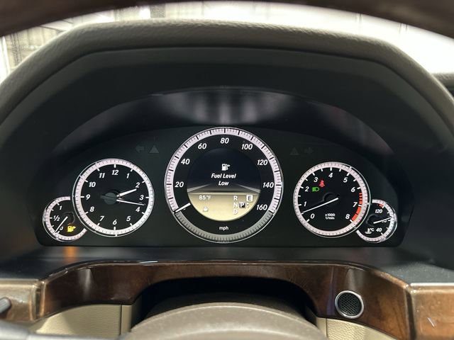 Used 2011 Mercedes-Benz E 550 Sedan image 14