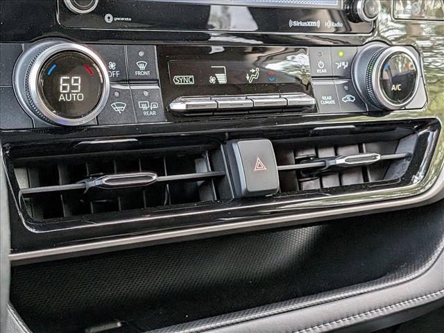 Used 2021 Toyota Highlander LE image 8