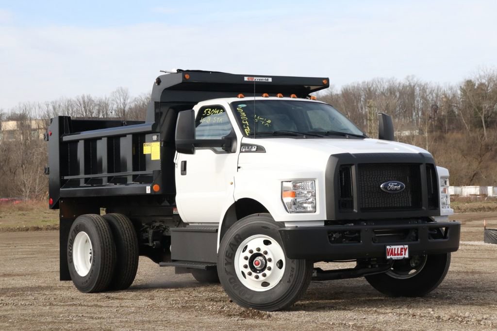 New 2026 Ford F650 2WD Regular Cab Super Duty image 2