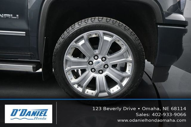 Used 2018 GMC Sierra 1500 Denali w/ Denali Ultimate Package AWD/4WD image 45
